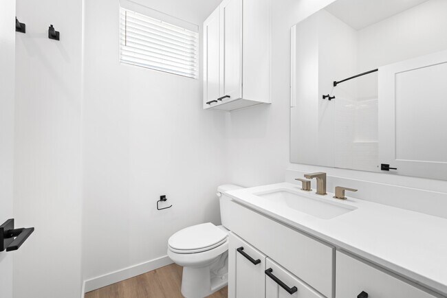 Foto del edificio - 4209 Saylor Ln