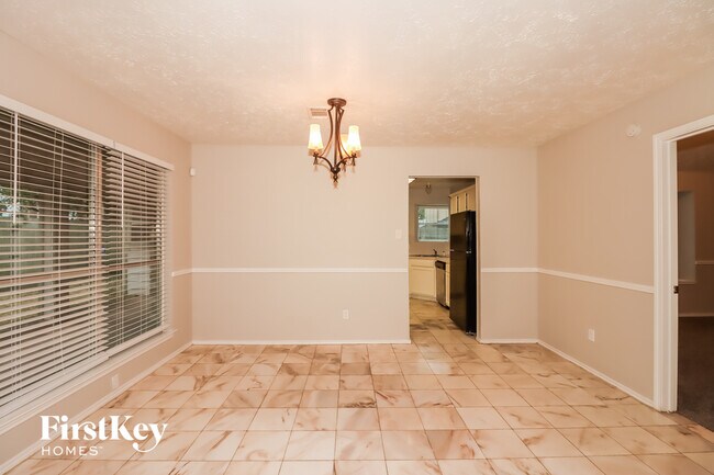 Foto del edificio - 12314 Meadow Ridge Dr