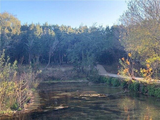 Building Photo - 331 Fantail Loop