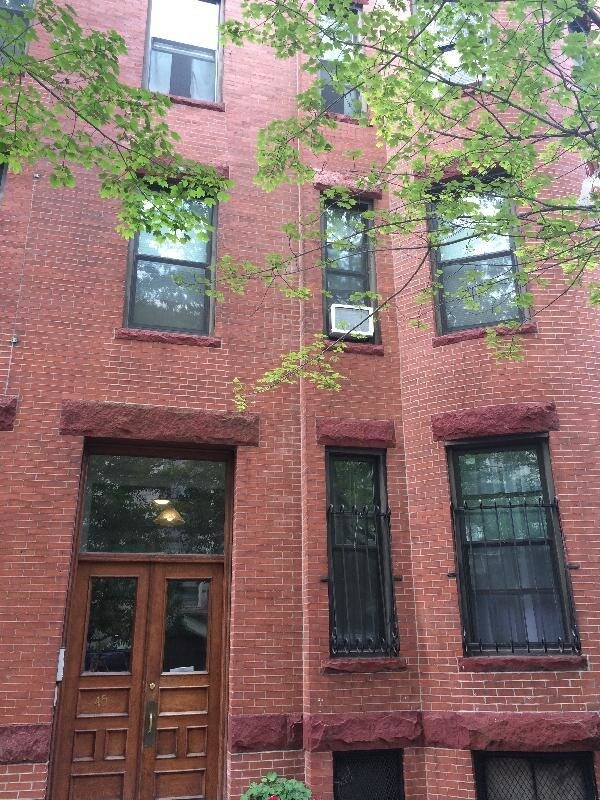 Building Photo - 47 E Concord St