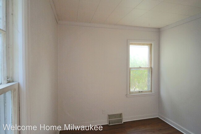 Foto del edificio - 3 br, 2 bath House - 5748 N 40th Street