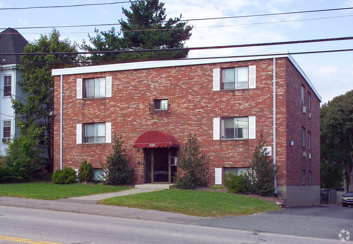 220 Quincy Ave, Quincy, MA 02169 Apartments in Quincy, MA