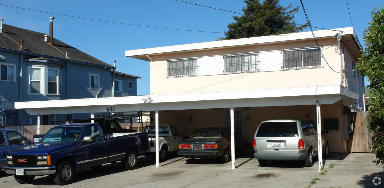 Building Photo - 551 South 30th