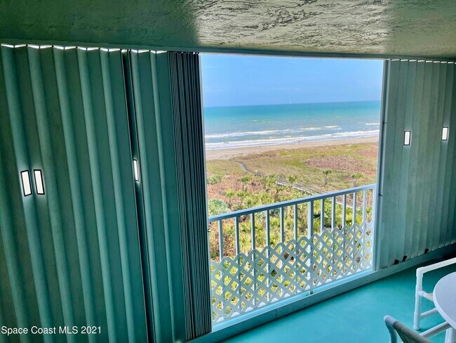 Building Photo - 3450 Ocean Beach Blvd