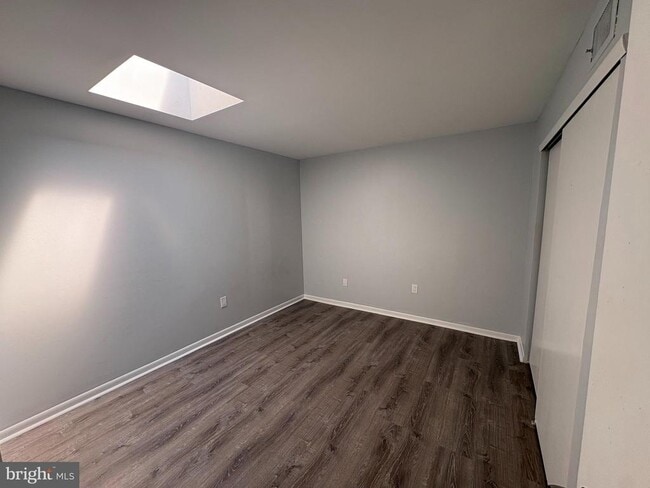 Building Photo - 7900 Frankford Ave