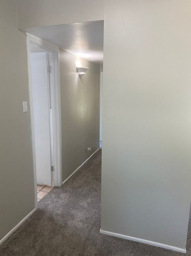 Building Photo - Don't Miss out on this Hidden Gem in Prime...