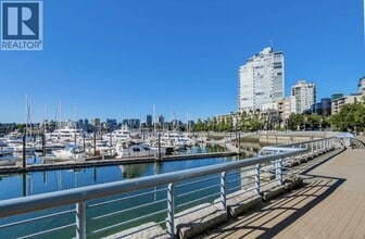 Building Photo - 193 Aquarius Mews