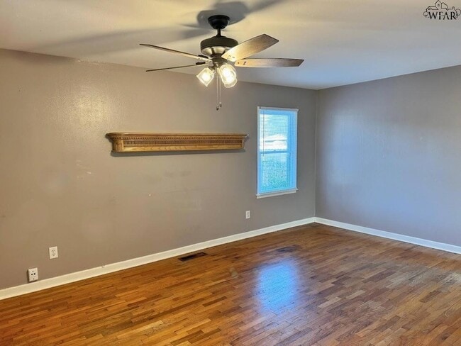 Building Photo - 4503 McCrory Ave