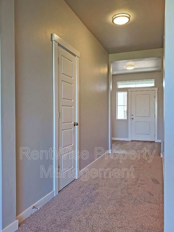 Building Photo - 5878 W Hamm Ln