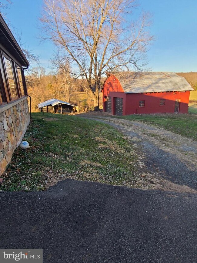 Building Photo - 8230 Lee Hwy