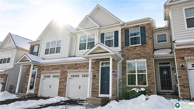 Foto del edificio - 358 Redclover Ln