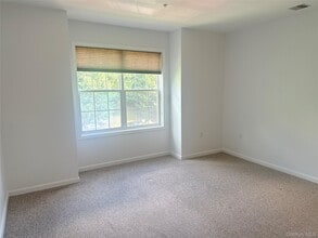 Building Photo - 935 Tower Ridge Cir