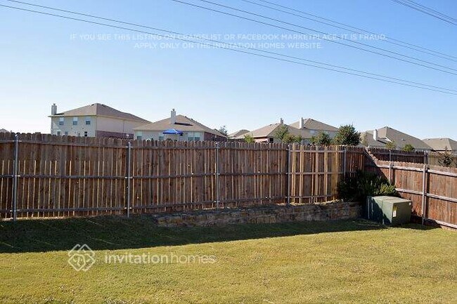 Building Photo - 12637 Pricklybranch Dr