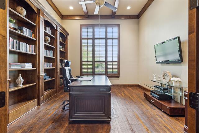 Building Photo - 4080 Chimney Rock Dr