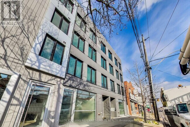 Photo du bâtiment - 1604 Queen St E