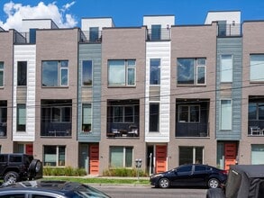 Building Photo - 73 W 10th Ave