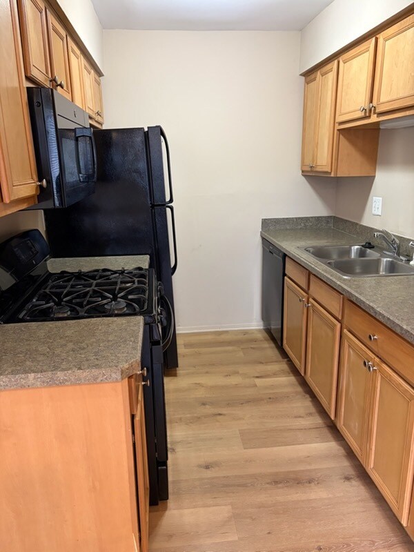 Foto del edificio - 2336 Orchard Crest St