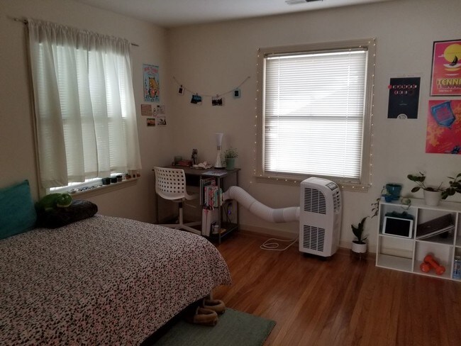 Foto del edificio - 1203 13th St