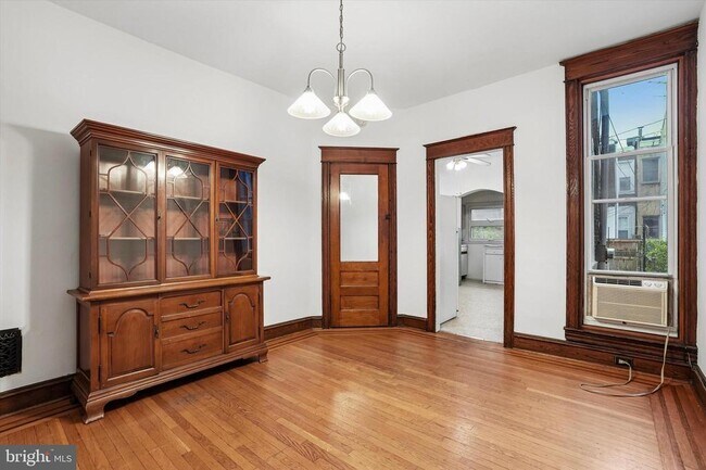 Foto del edificio - 868 N 27th St