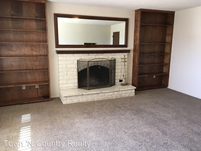 Foto del edificio - 3 br, 2 bath House - 732 La Mesa Drive