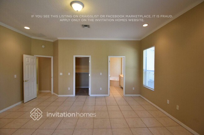 Building Photo - 336 Stanley Bell Dr