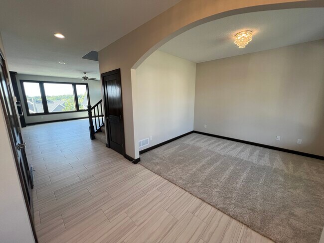 Foto del edificio - 2652 Century Pine Ln NE