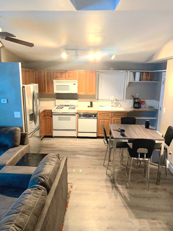 Foto del edificio - 5655 W 2nd Ave