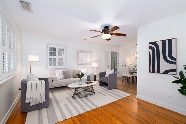 Foto del edificio - 1747 Moores Mill Rd NW