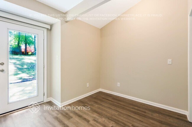 Foto del edificio - 3871 Leisure Springs Dr