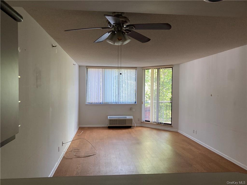 Building Photo - 50 E Hartsdale Ave