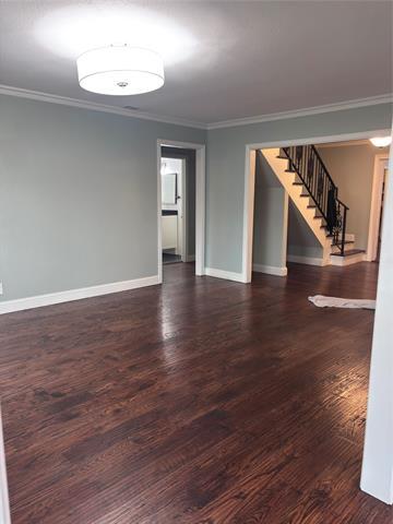 Foto del edificio - 4902 W Mockingbird Ln