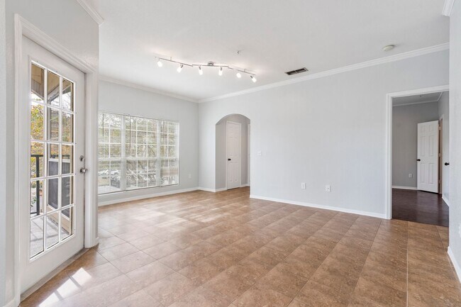 Foto del edificio - 7800 Point Meadows Dr