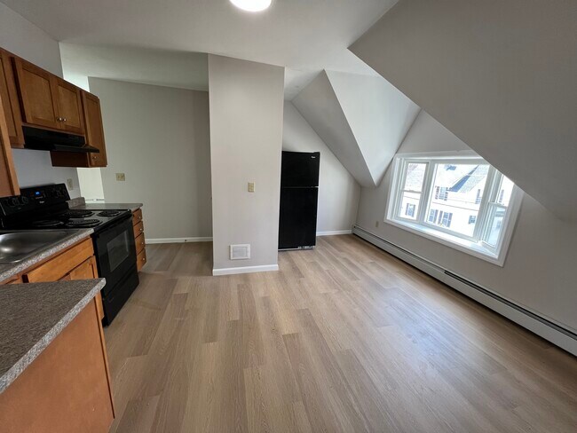 Foto del edificio - 981 Valley St