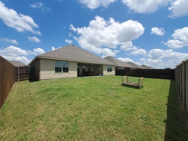 Foto del edificio - 542 Clearlake Dr