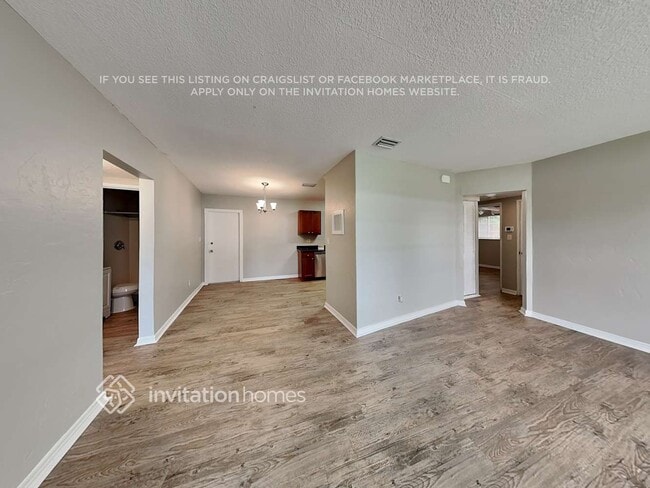 Building Photo - 4504 S Clark Ave