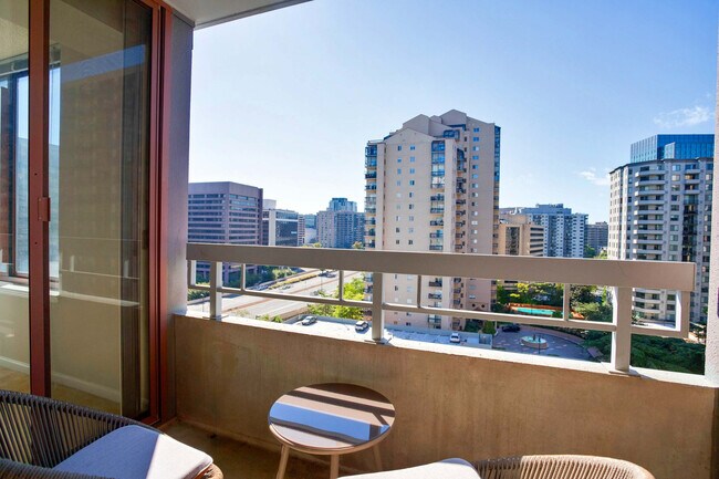 Foto del edificio - 401 12th St S
