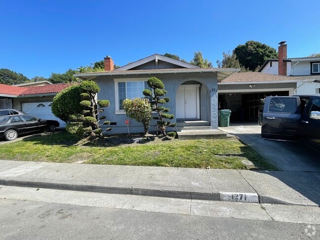 View of World Class® | Your Luxury Home Away