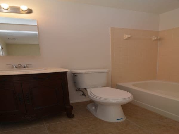 Building Photo - 10210 Explorer Ct