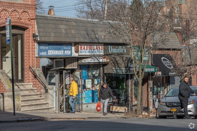 The variety of shops and restaurants gives Riverdale a unique appeal and charm.