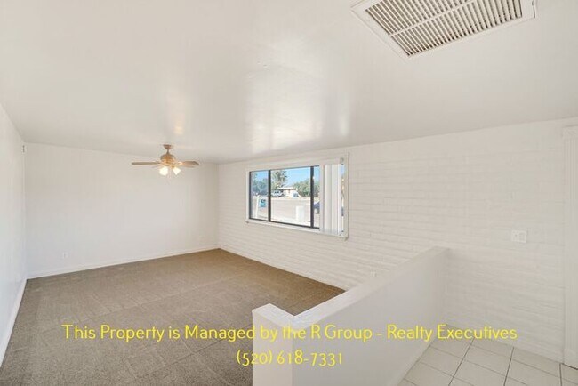 Building Photo - PENDING / RENTED