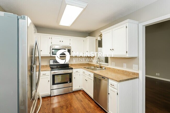 Foto del edificio - 3 Bedroom Pet-Friendly Home in NASHVILLE, TN with Main Street Renewal
