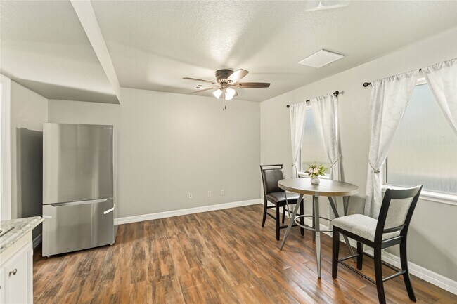 Foto del edificio - 24527 Appian Ridge