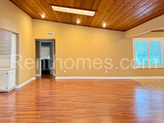 Foto del edificio - 11339 Red Cedar Ln