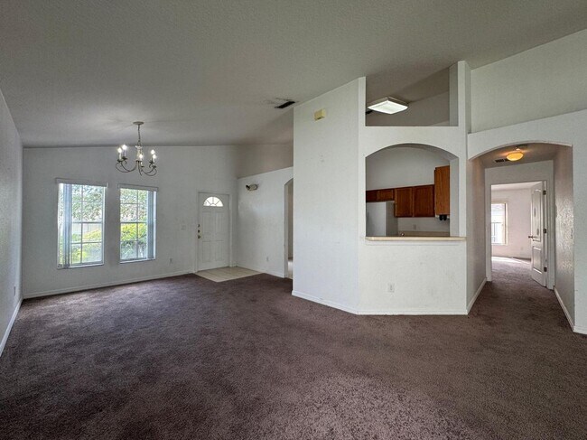 Foto del edificio - 1536 N Hampton Dr