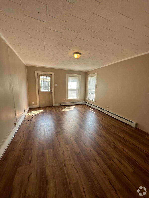 Apartments under 1,500 in Bomoseen, VT 3 Rentals