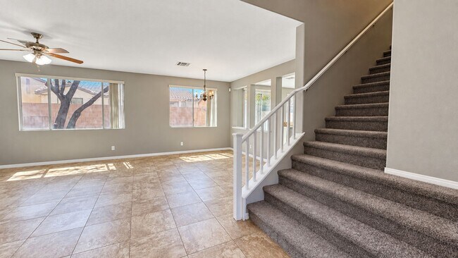 Building Photo - 7617 Pioneer Ranch Ave