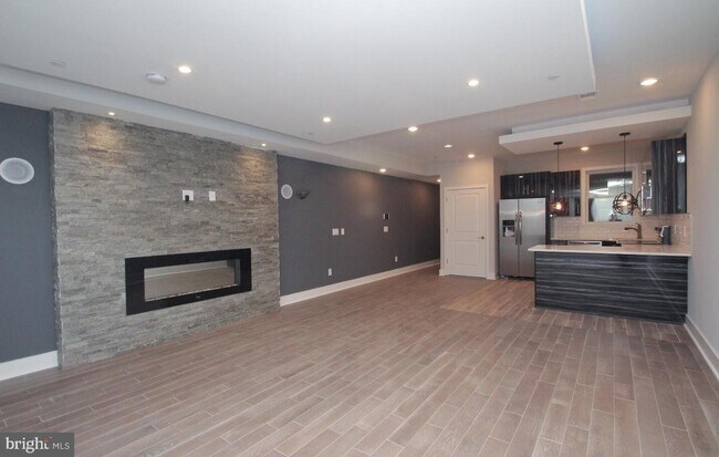 Foto del edificio - 2564 Frankford Ave