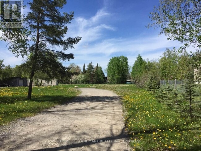 Building Photo - 3358 Ravenshoe Rd