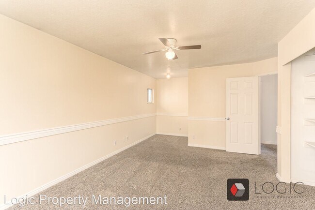 Building Photo - 5 br, 3.5 bath House - 6172 S Eagle Nest Dr