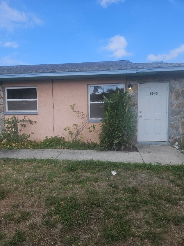 Primary Photo - 3/2 DUPLEX